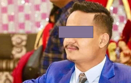 फाइल।
